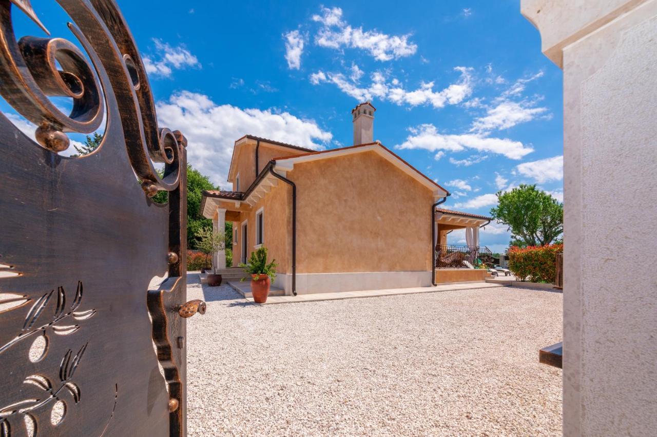 Villa Rotonda فيرسار المظهر الخارجي الصورة