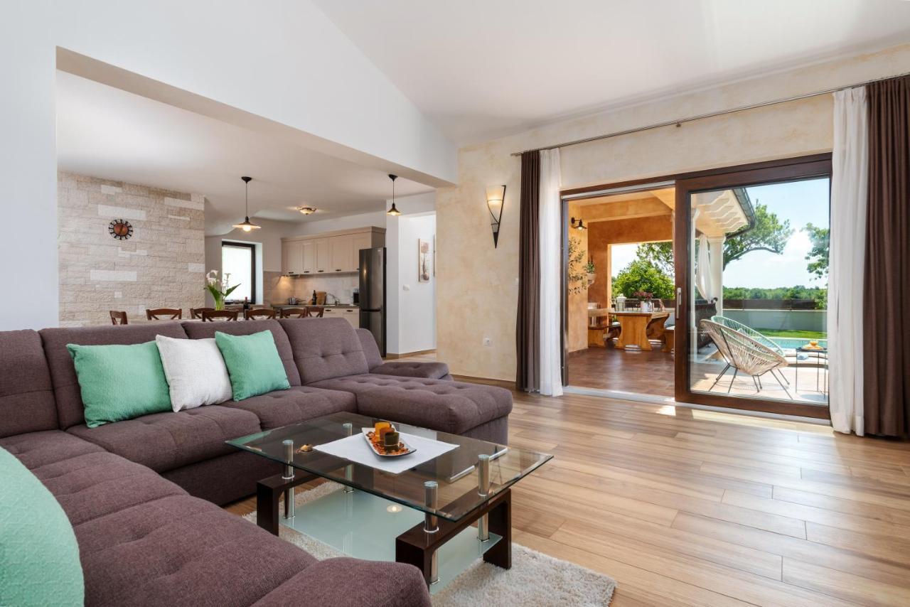 Villa Rotonda فيرسار المظهر الخارجي الصورة