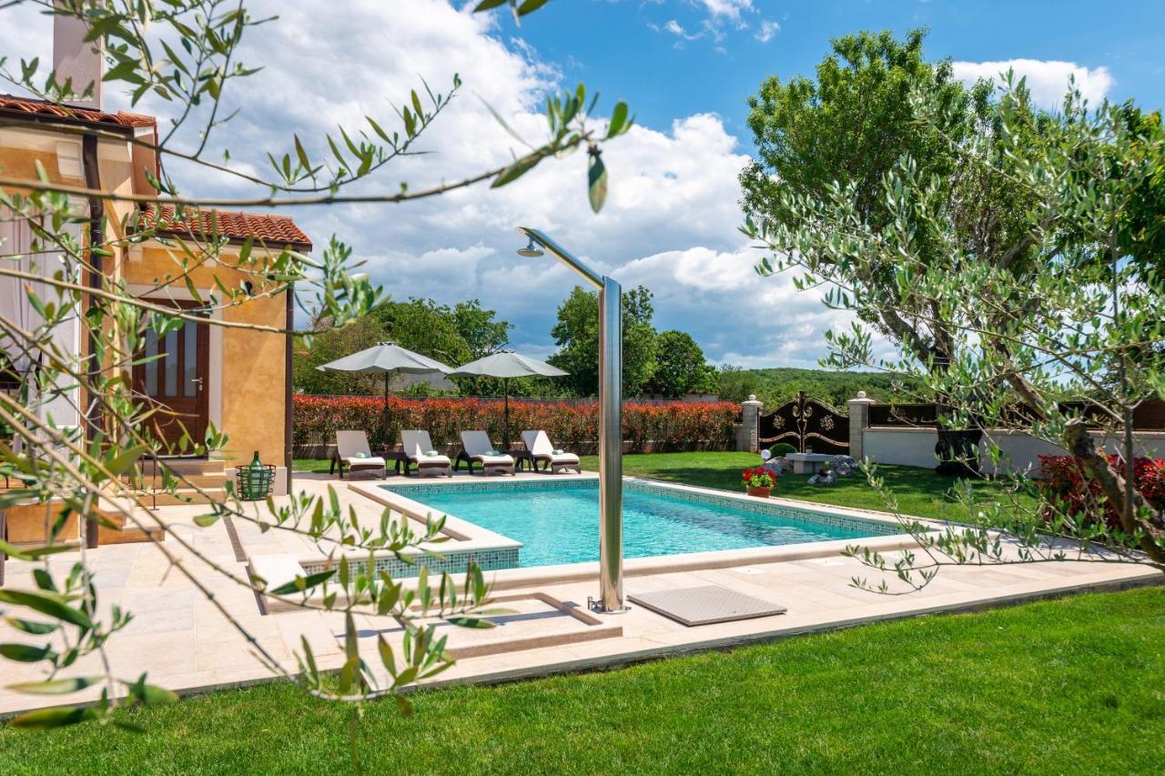 Villa Rotonda فيرسار المظهر الخارجي الصورة