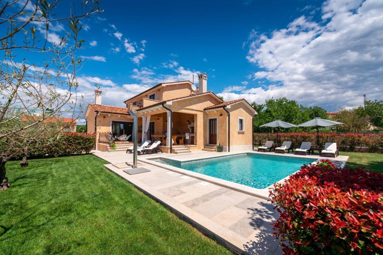 Villa Rotonda فيرسار المظهر الخارجي الصورة